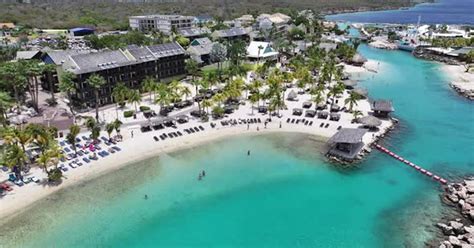 resort na praia willemstad